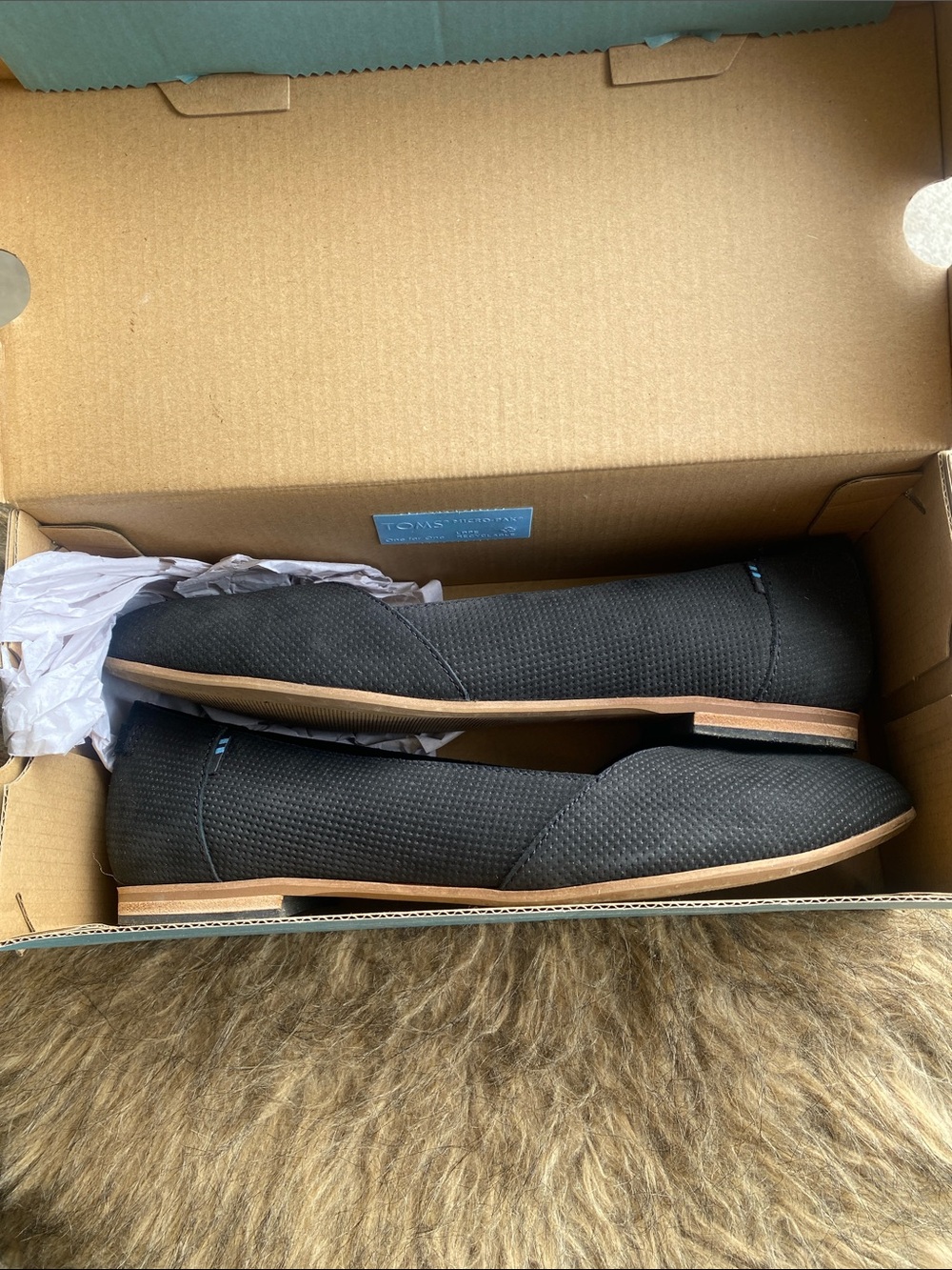 Brand new TOMS Textured Slip-On Flats
